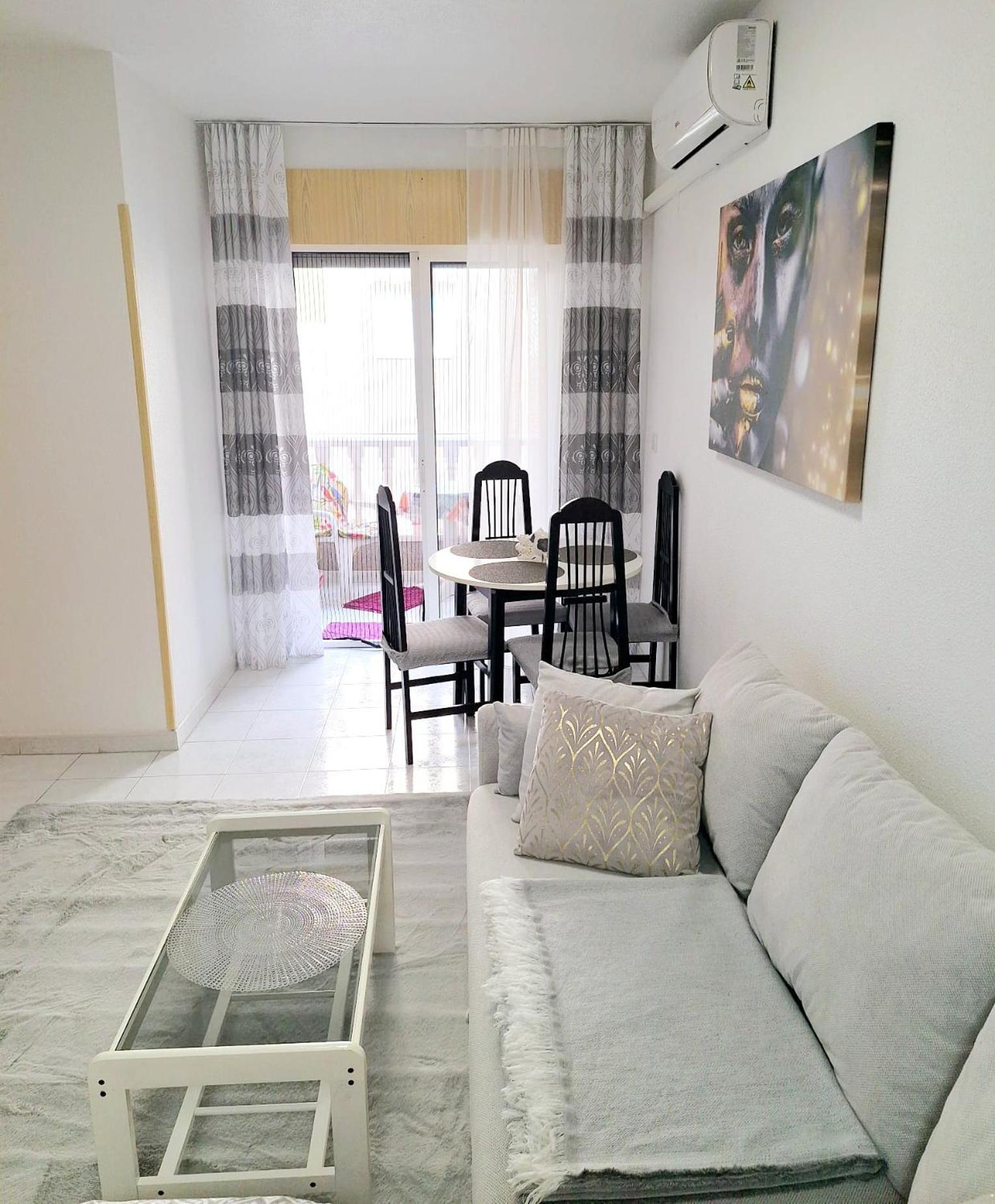 Solymar Torrevieja公寓 外观 照片